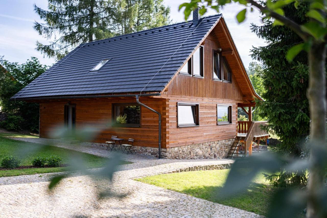 Moderni Sumavska Roubenka S Vyhledem Na Boubin Villa Vimperk Exterior photo