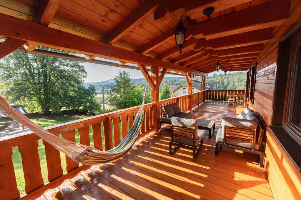 Moderni Sumavska Roubenka S Vyhledem Na Boubin Villa Vimperk Exterior photo